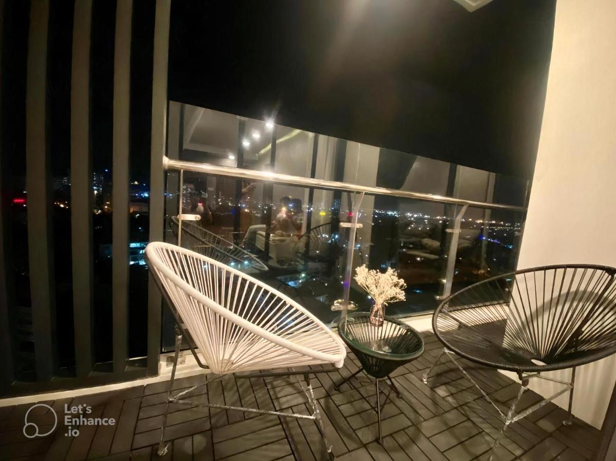 Bearbrick Homestay Near Beach, Csj Tower Apartment Vũng Tàu Eksteriør billede