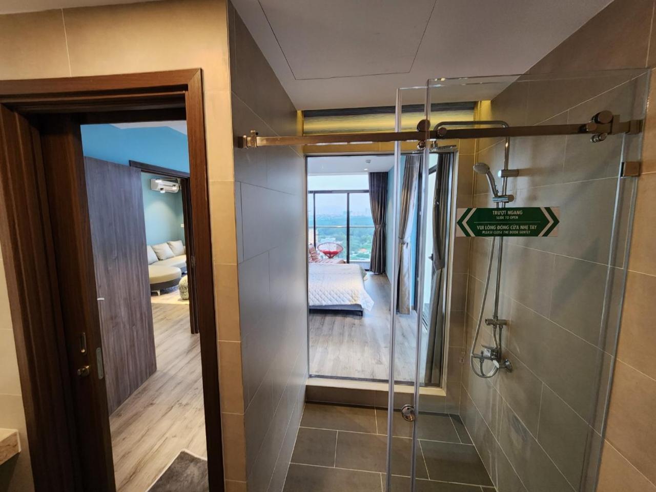 Bearbrick Homestay Near Beach, Csj Tower Apartment Vũng Tàu Eksteriør billede